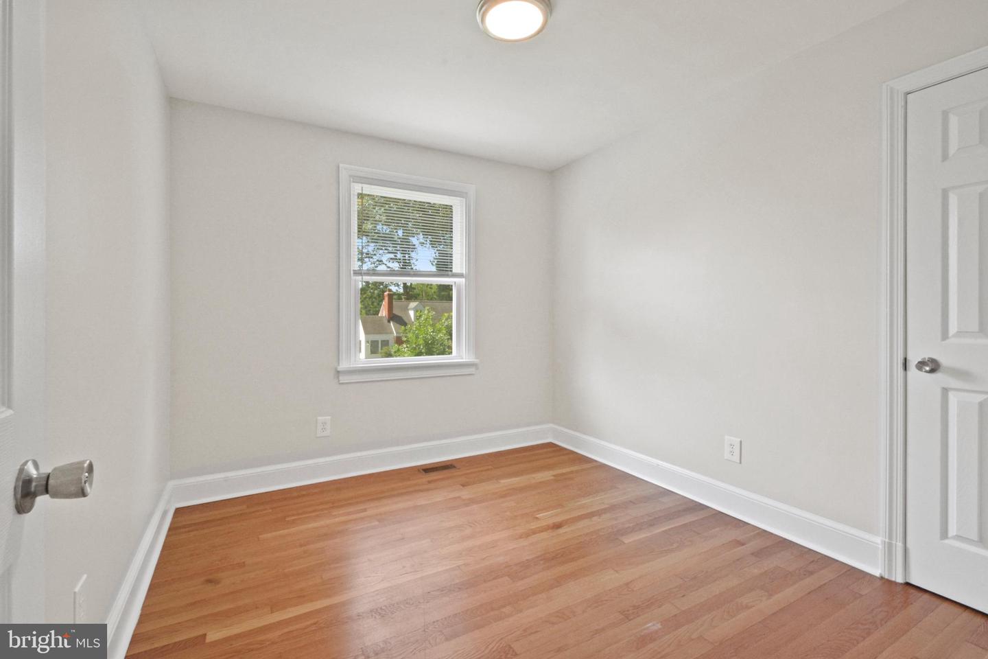 2404 WEDGEWOOD AVE, HENRICO, Virginia 23228, 4 Bedrooms Bedrooms, ,3 BathroomsBathrooms,Residential,For sale,2404 WEDGEWOOD AVE,VAHN2001008 MLS # VAHN2001008