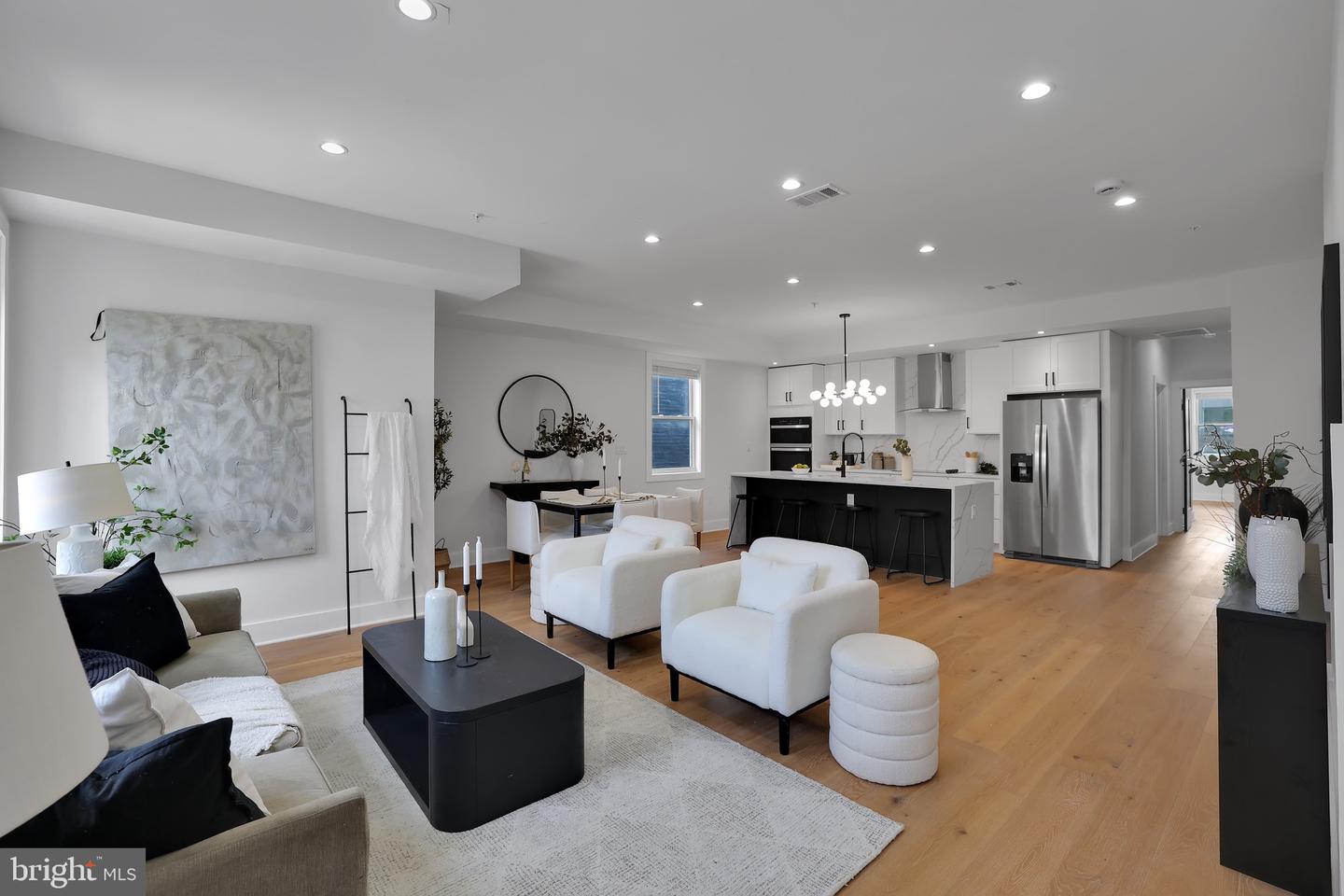 616 NW KENYON ST NW #1, WASHINGTON, District Of Columbia 20010, 5 Bedrooms Bedrooms, ,5 BathroomsBathrooms,Residential,For sale,616 NW KENYON ST NW #1,DCDC2212284 MLS # DCDC2212284