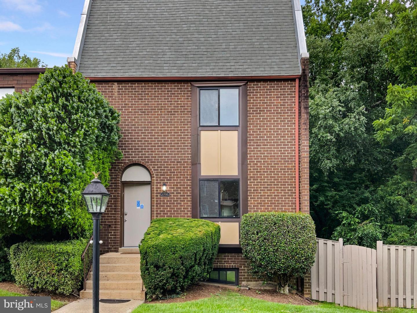 1700 TYVALE CT, VIENNA, Virginia 22182, 4 Bedrooms Bedrooms, ,3 BathroomsBathrooms,Residential,For sale,1700 TYVALE CT,VAFX2257832 MLS # VAFX2257832