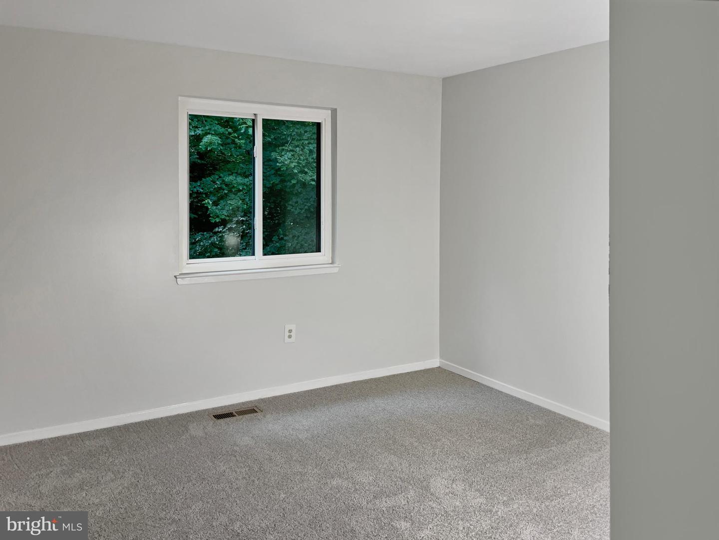 1700 TYVALE CT, VIENNA, Virginia 22182, 4 Bedrooms Bedrooms, ,3 BathroomsBathrooms,Residential,For sale,1700 TYVALE CT,VAFX2257832 MLS # VAFX2257832