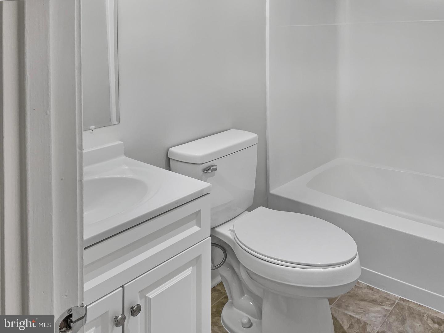 1700 TYVALE CT, VIENNA, Virginia 22182, 4 Bedrooms Bedrooms, ,3 BathroomsBathrooms,Residential,For sale,1700 TYVALE CT,VAFX2257832 MLS # VAFX2257832