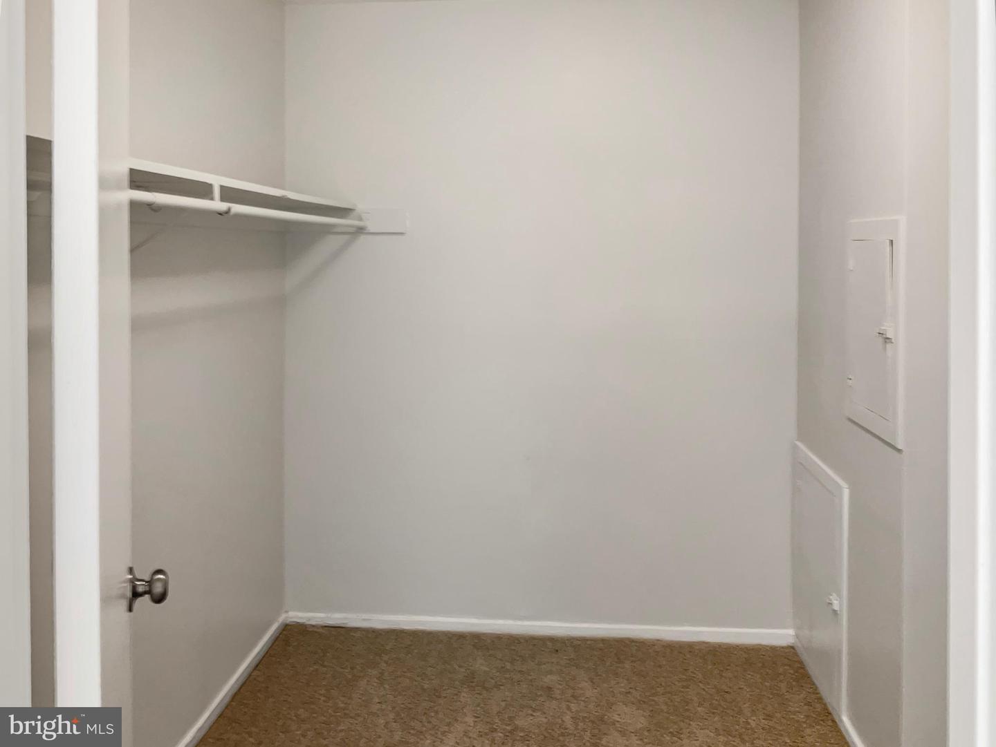 1700 TYVALE CT, VIENNA, Virginia 22182, 4 Bedrooms Bedrooms, ,3 BathroomsBathrooms,Residential,For sale,1700 TYVALE CT,VAFX2257832 MLS # VAFX2257832