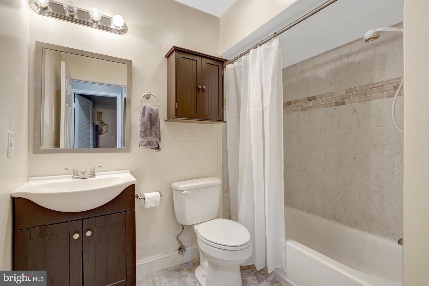 3925 WOODHUE PL #9, ALEXANDRIA, Virginia 22309, 2 Bedrooms Bedrooms, ,1 BathroomBathrooms,Residential,For sale,3925 WOODHUE PL #9,VAFX2257838 MLS # VAFX2257838