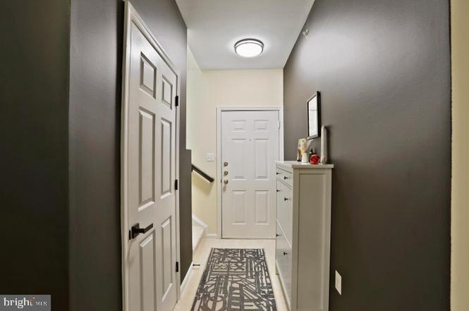 5142-UNIT M BRITTNEY ELYSE CIR #M, CENTREVILLE, Virginia 20120, 2 Bedrooms Bedrooms, ,2 BathroomsBathrooms,Residential,For sale,5142-UNIT M BRITTNEY ELYSE CIR #M,VAFX2257856 MLS # VAFX2257856