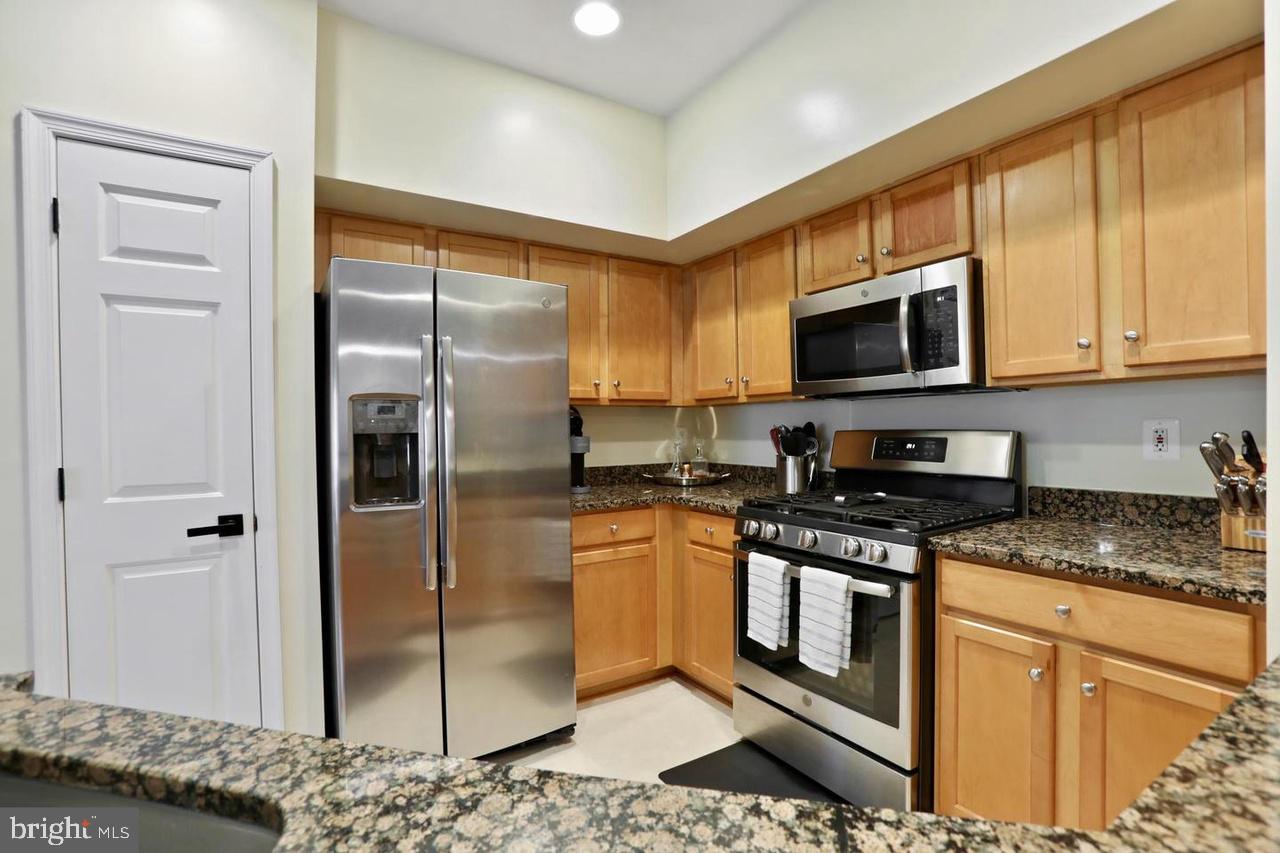 5142-UNIT M BRITTNEY ELYSE CIR #M, CENTREVILLE, Virginia 20120, 2 Bedrooms Bedrooms, ,2 BathroomsBathrooms,Residential,For sale,5142-UNIT M BRITTNEY ELYSE CIR #M,VAFX2257856 MLS # VAFX2257856