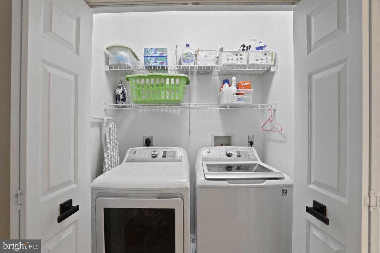 5142-UNIT M BRITTNEY ELYSE CIR #M, CENTREVILLE, Virginia 20120, 2 Bedrooms Bedrooms, ,2 BathroomsBathrooms,Residential,For sale,5142-UNIT M BRITTNEY ELYSE CIR #M,VAFX2257856 MLS # VAFX2257856