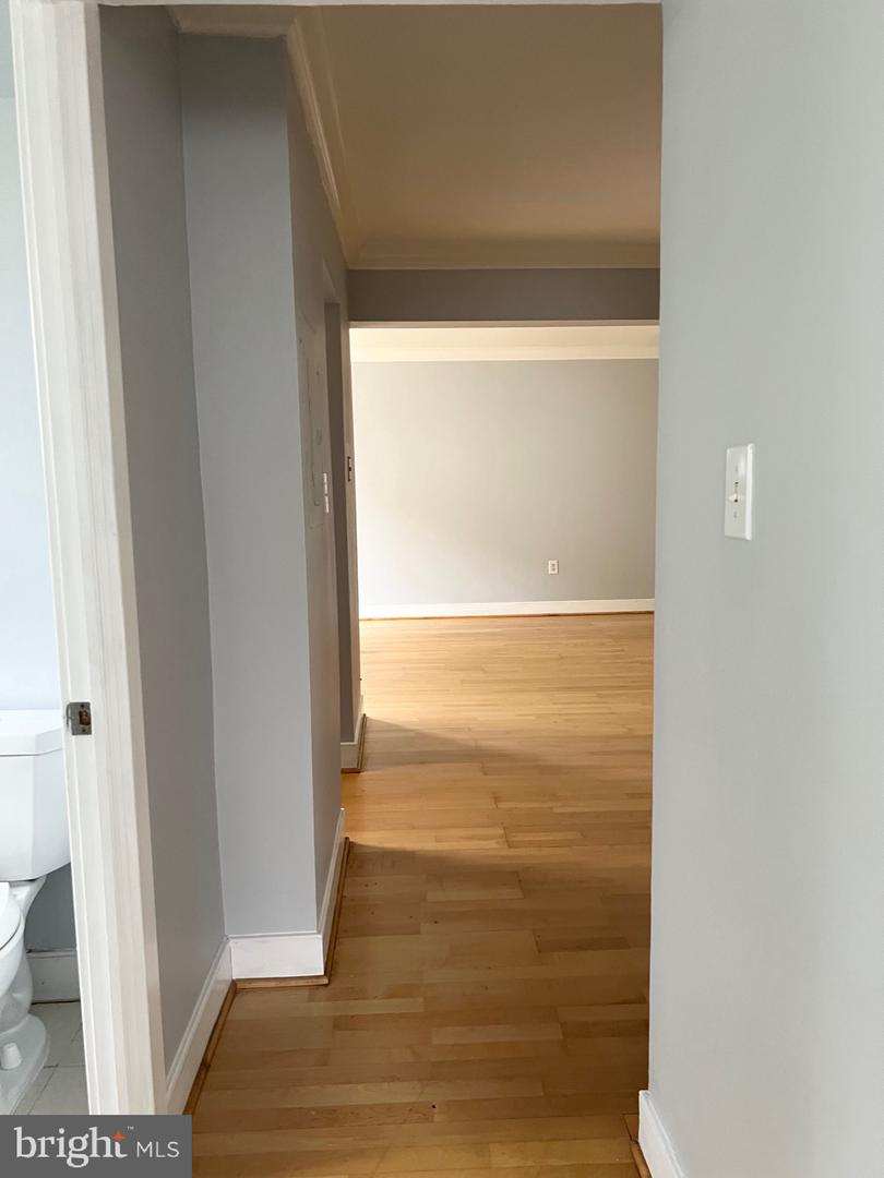 2841 GAINESVILLE ST SE #203, WASHINGTON, District Of Columbia 20020, 2 Bedrooms Bedrooms, ,1 BathroomBathrooms,Residential,For sale,2841 GAINESVILLE ST SE #203,DCDC2212318 MLS # DCDC2212318