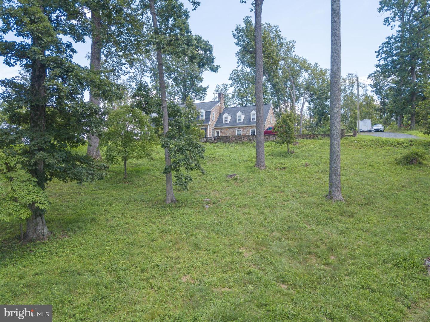 8385 JAMES MADISON HWY, WARRENTON, Virginia 20186, 4 Bedrooms Bedrooms, ,3 BathroomsBathrooms,Residential,For sale,8385 JAMES MADISON HWY,VAFQ2017630 MLS # VAFQ2017630