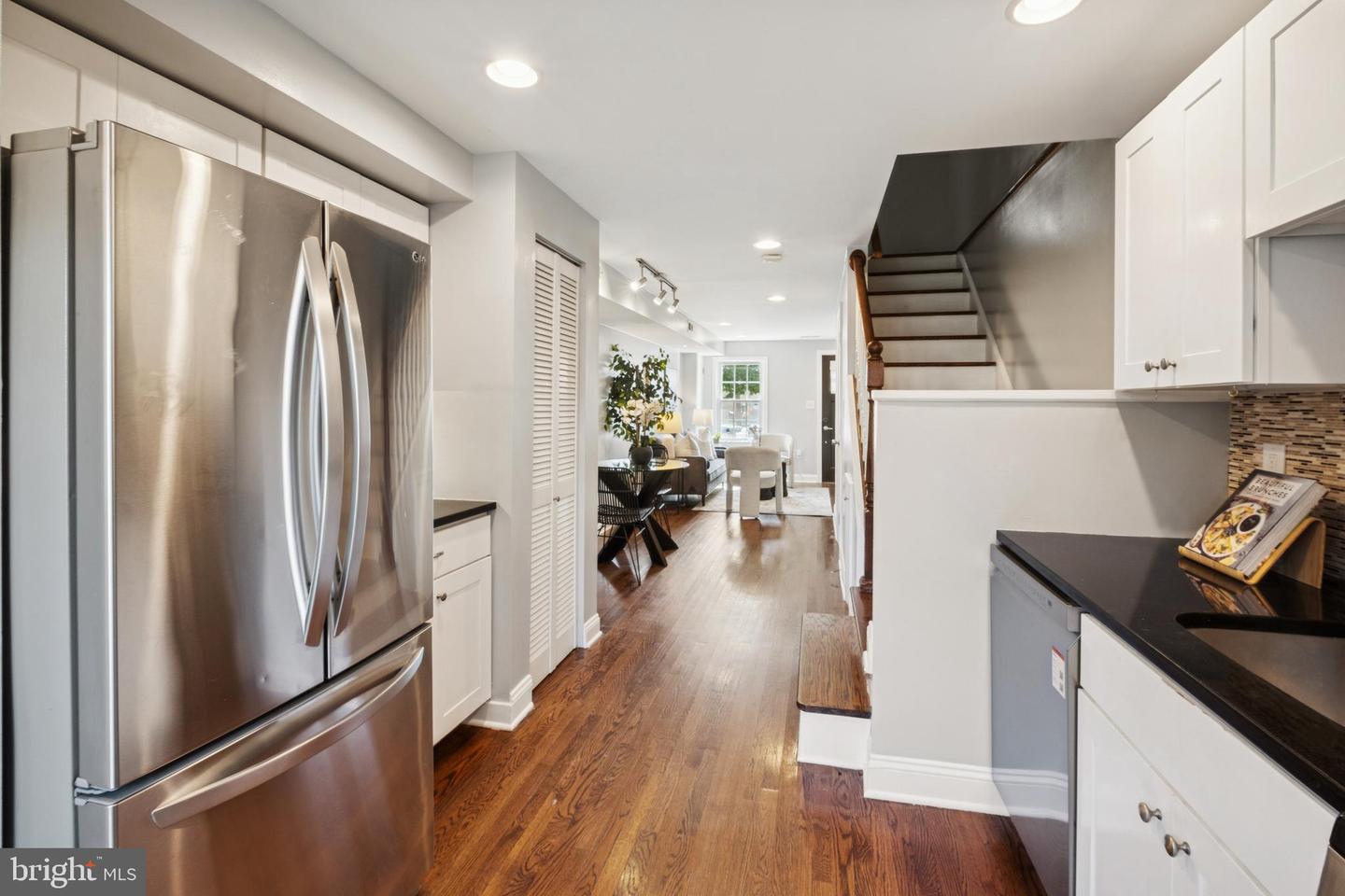 728 19TH ST NE, WASHINGTON, District Of Columbia 20002, 2 Bedrooms Bedrooms, ,2 BathroomsBathrooms,Residential,For sale,728 19TH ST NE,DCDC2212326 MLS # DCDC2212326