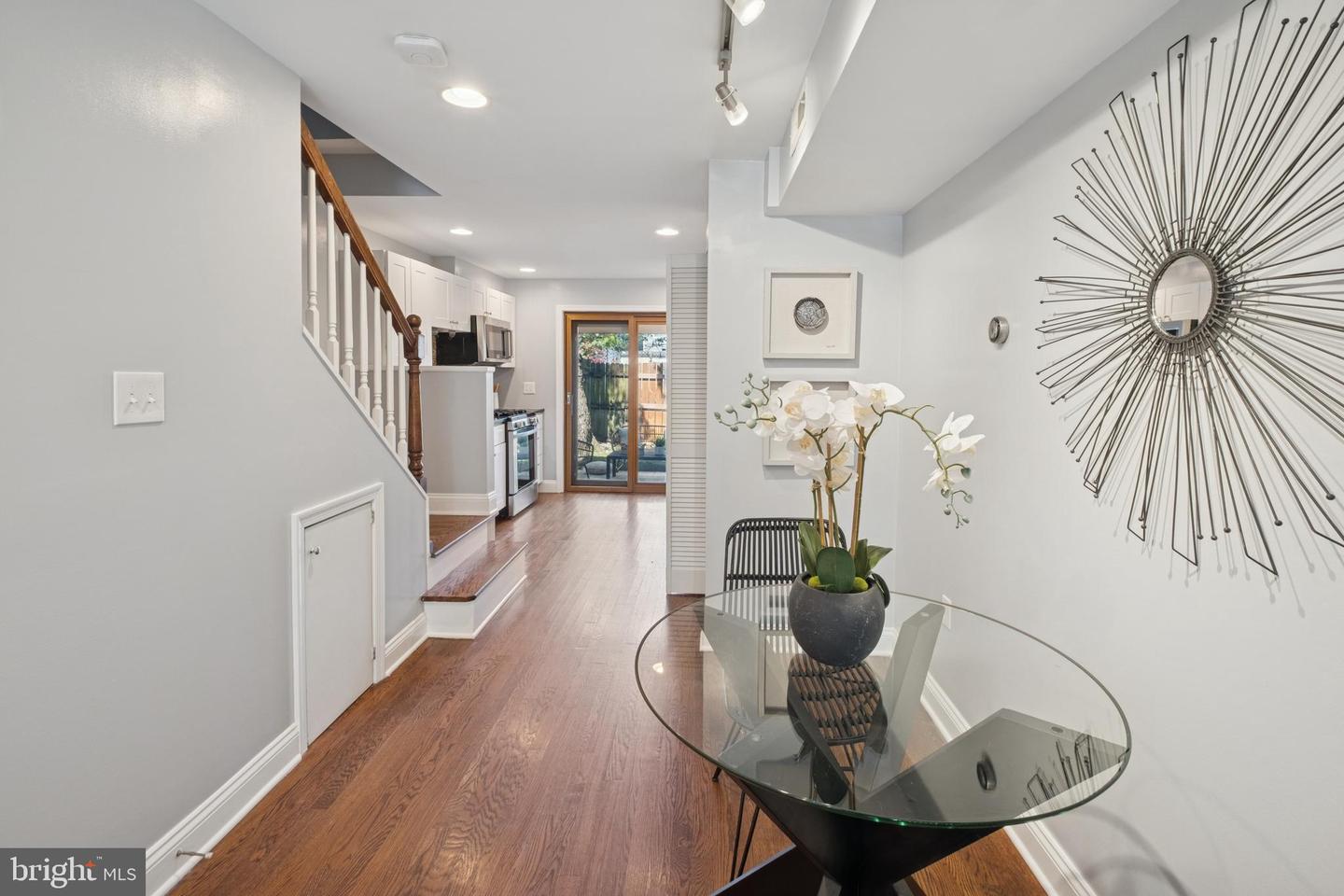 728 19TH ST NE, WASHINGTON, District Of Columbia 20002, 2 Bedrooms Bedrooms, ,2 BathroomsBathrooms,Residential,For sale,728 19TH ST NE,DCDC2212326 MLS # DCDC2212326