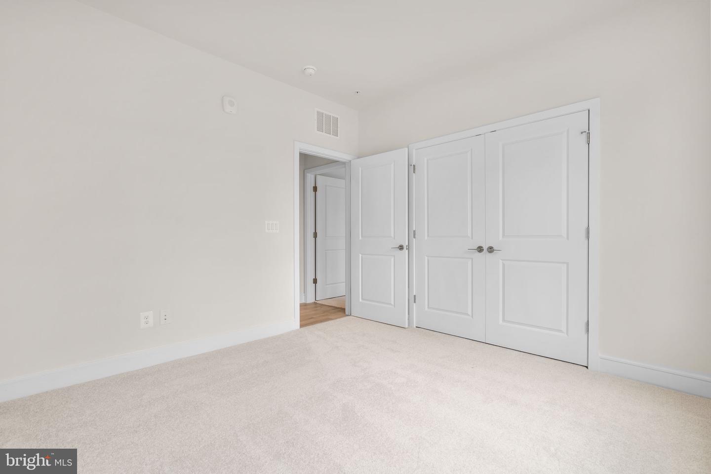 23640 BOLTON CRESCENT TER #13-105, ASHBURN, Virginia 20148, 3 Bedrooms Bedrooms, ,2 BathroomsBathrooms,Residential,For sale,23640 BOLTON CRESCENT TER #13-105,VALO2103254 MLS # VALO2103254
