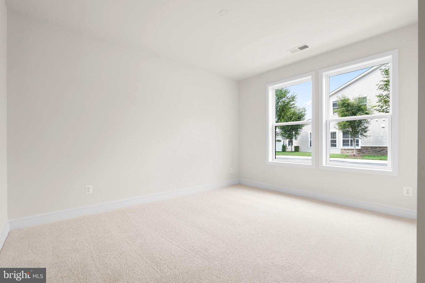 23640 BOLTON CRESCENT TER #13-105, ASHBURN, Virginia 20148, 3 Bedrooms Bedrooms, ,2 BathroomsBathrooms,Residential,For sale,23640 BOLTON CRESCENT TER #13-105,VALO2103254 MLS # VALO2103254