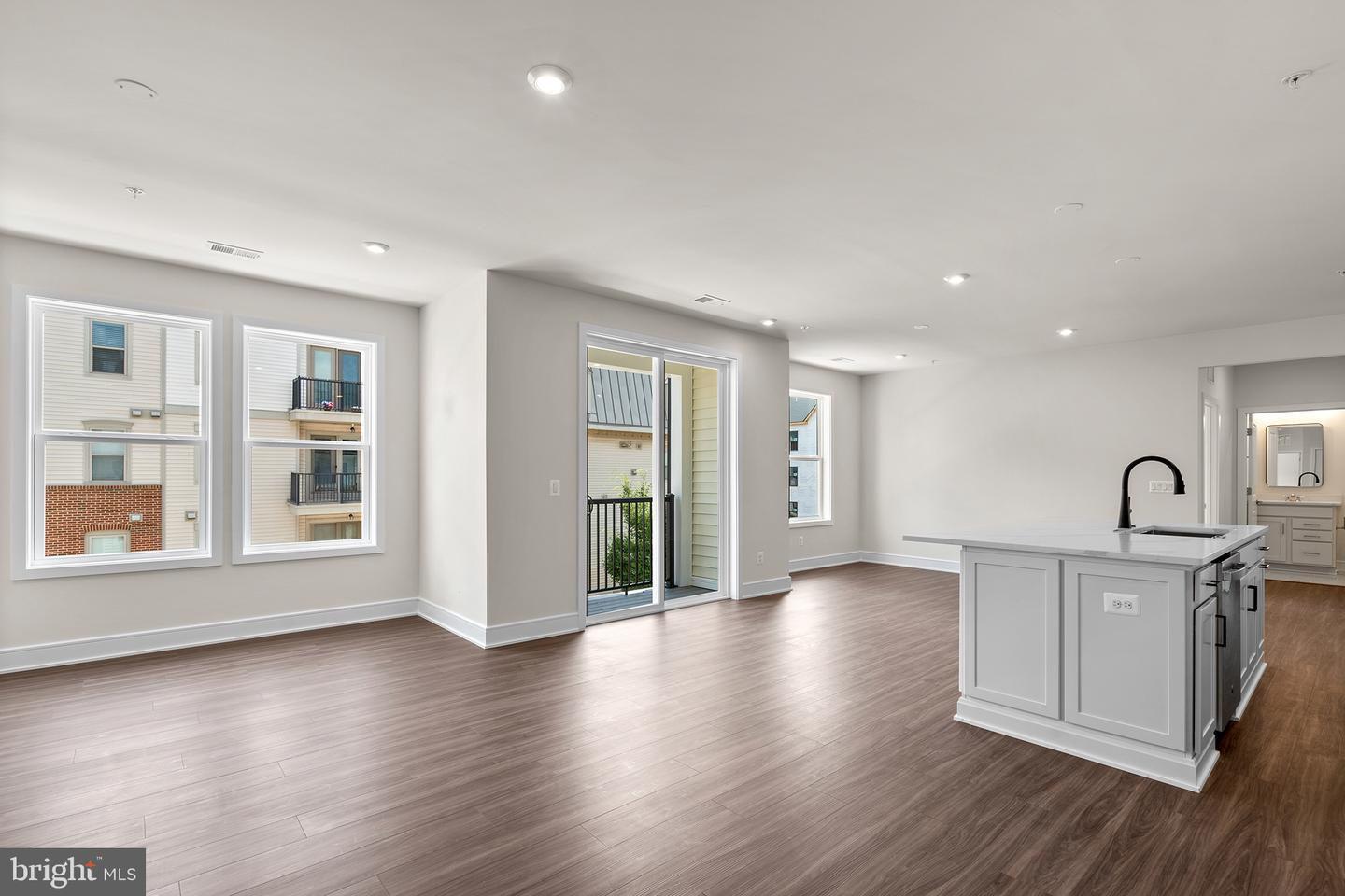23640 BOLTON CRESCENT TER #13-302, ASHBURN, Virginia 20148, 2 Bedrooms Bedrooms, ,2 BathroomsBathrooms,Residential,For sale,23640 BOLTON CRESCENT TER #13-302,VALO2103256 MLS # VALO2103256