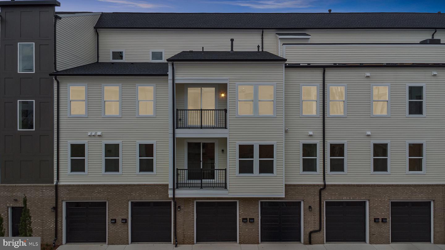 23640 BOLTON CRESCENT TER #13-302, ASHBURN, Virginia 20148, 2 Bedrooms Bedrooms, ,2 BathroomsBathrooms,Residential,For sale,23640 BOLTON CRESCENT TER #13-302,VALO2103256 MLS # VALO2103256