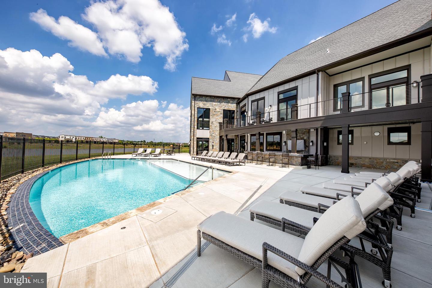 23640 BOLTON CRESCENT TER #13-302, ASHBURN, Virginia 20148, 2 Bedrooms Bedrooms, ,2 BathroomsBathrooms,Residential,For sale,23640 BOLTON CRESCENT TER #13-302,VALO2103256 MLS # VALO2103256