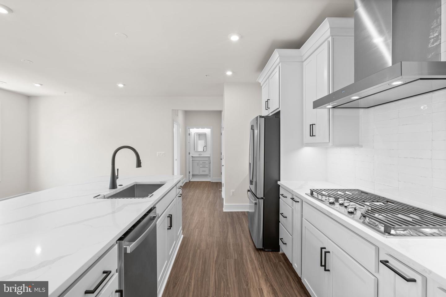 23640 BOLTON CRESCENT TER #13-302, ASHBURN, Virginia 20148, 2 Bedrooms Bedrooms, ,2 BathroomsBathrooms,Residential,For sale,23640 BOLTON CRESCENT TER #13-302,VALO2103256 MLS # VALO2103256