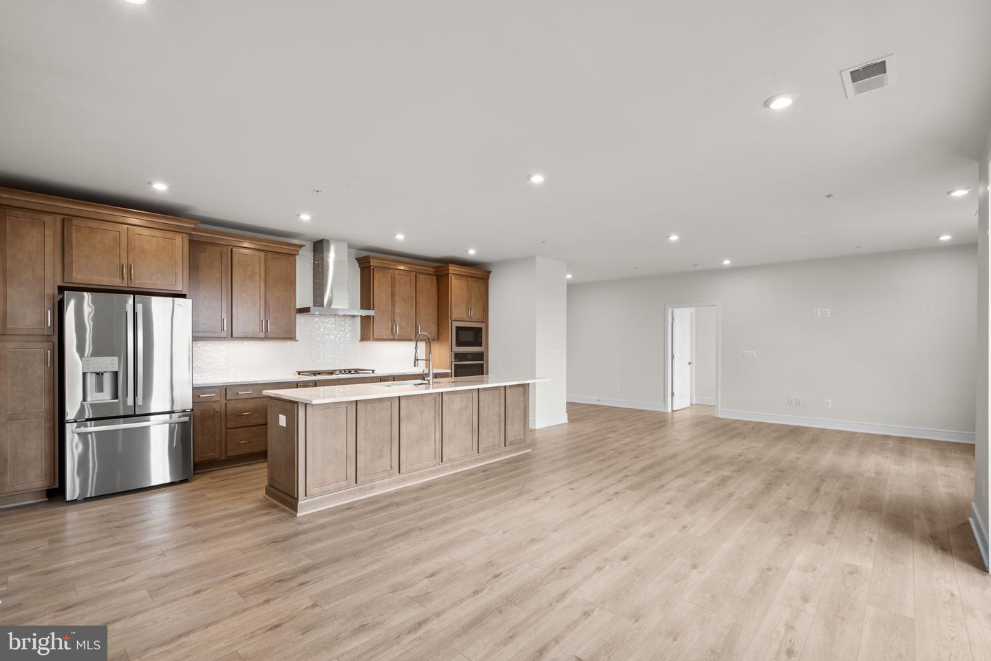 23640 BOLTON CRESCENT TER #13-303, ASHBURN, Virginia 20148, 3 Bedrooms Bedrooms, ,2 BathroomsBathrooms,Residential,For sale,23640 BOLTON CRESCENT TER #13-303,VALO2103258 MLS # VALO2103258