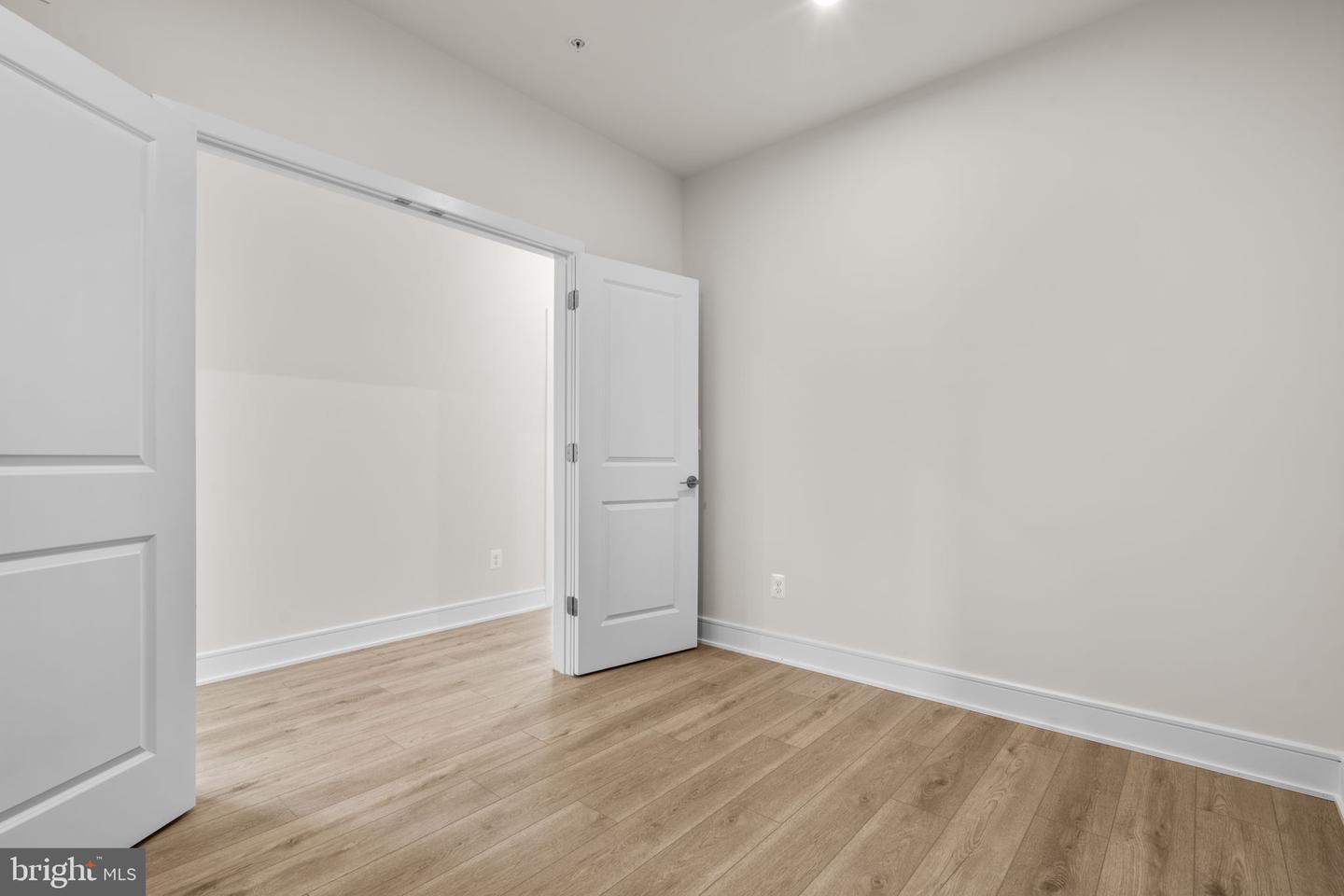 23640 BOLTON CRESCENT TER #13-303, ASHBURN, Virginia 20148, 3 Bedrooms Bedrooms, ,2 BathroomsBathrooms,Residential,For sale,23640 BOLTON CRESCENT TER #13-303,VALO2103258 MLS # VALO2103258