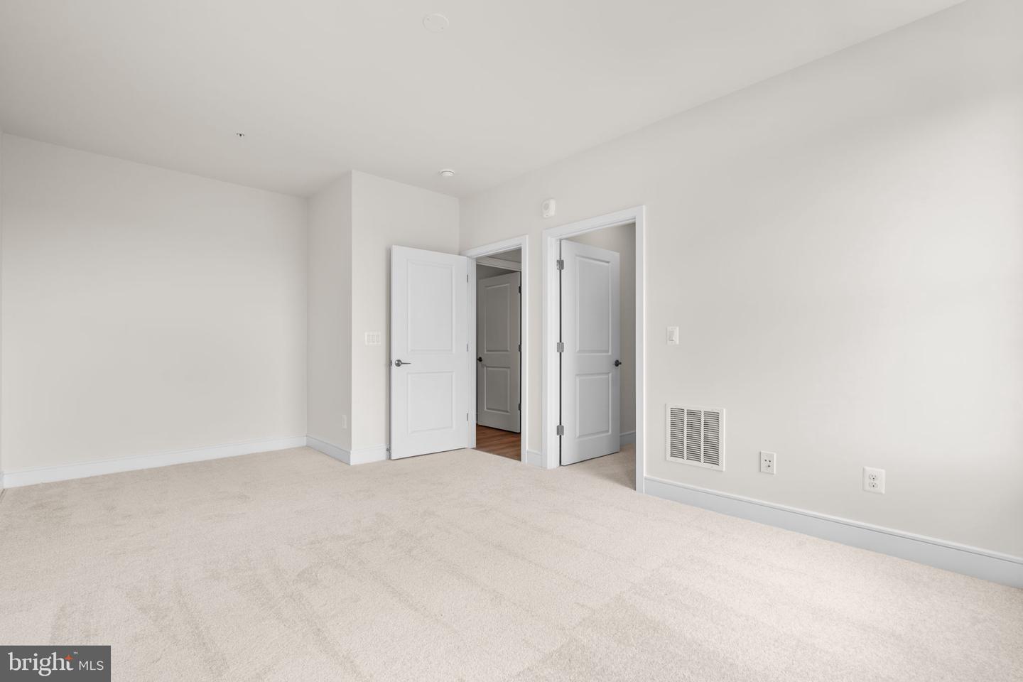 23640 BOLTON CRESCENT TER #13-303, ASHBURN, Virginia 20148, 3 Bedrooms Bedrooms, ,2 BathroomsBathrooms,Residential,For sale,23640 BOLTON CRESCENT TER #13-303,VALO2103258 MLS # VALO2103258