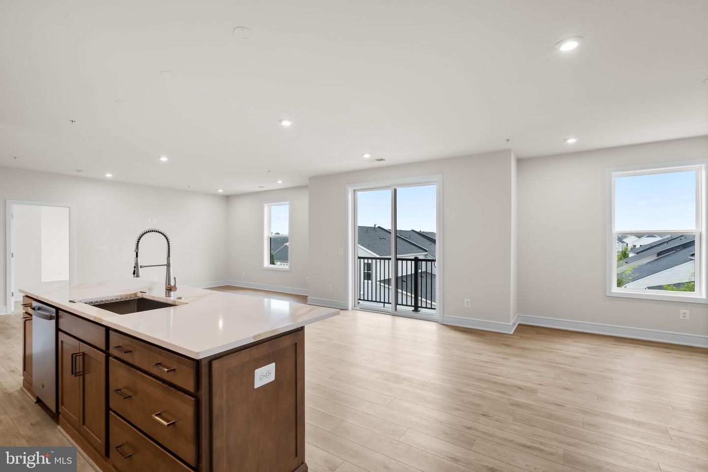 23640 BOLTON CRESCENT TER #13-303, ASHBURN, Virginia 20148, 3 Bedrooms Bedrooms, ,2 BathroomsBathrooms,Residential,For sale,23640 BOLTON CRESCENT TER #13-303,VALO2103258 MLS # VALO2103258