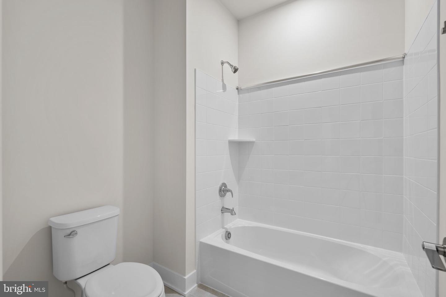 117 WAGTAIL LN, WINCHESTER, Virginia 22603, 3 Bedrooms Bedrooms, ,2 BathroomsBathrooms,Residential,For sale,117 WAGTAIL LN,VAFV2035702 MLS # VAFV2035702