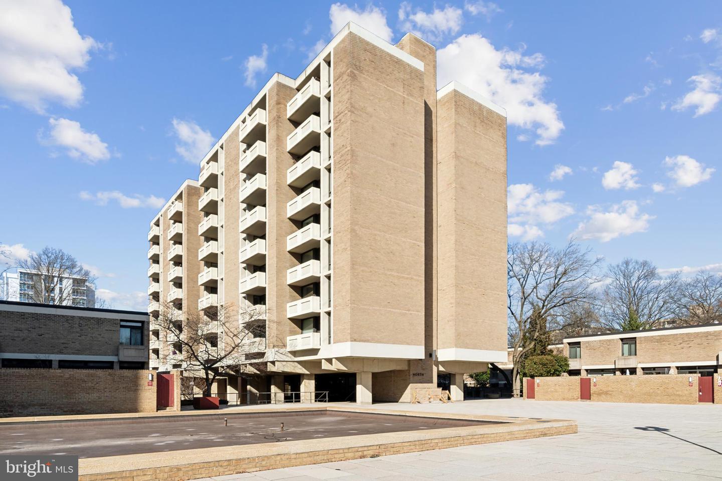 430 M ST SW #N-711, WASHINGTON, District Of Columbia 20024, 2 Bedrooms Bedrooms, ,2 BathroomsBathrooms,Residential,For sale,430 M ST SW #N-711,DCDC2212352 MLS # DCDC2212352