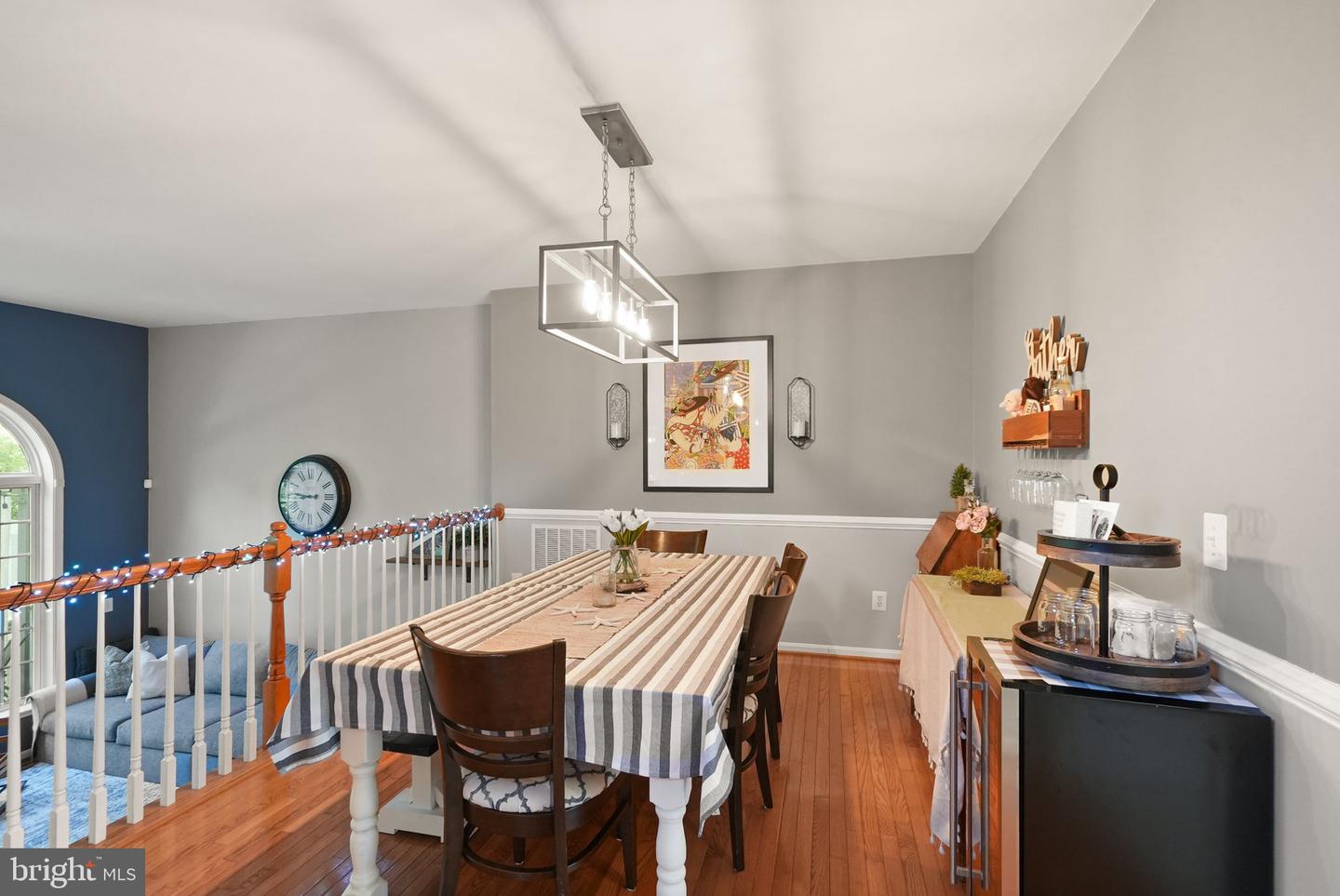 18418 MONTVIEW SQ, LEESBURG, Virginia 20176, 3 Bedrooms Bedrooms, ,3 BathroomsBathrooms,Residential,For sale,18418 MONTVIEW SQ,VALO2103270 MLS # VALO2103270