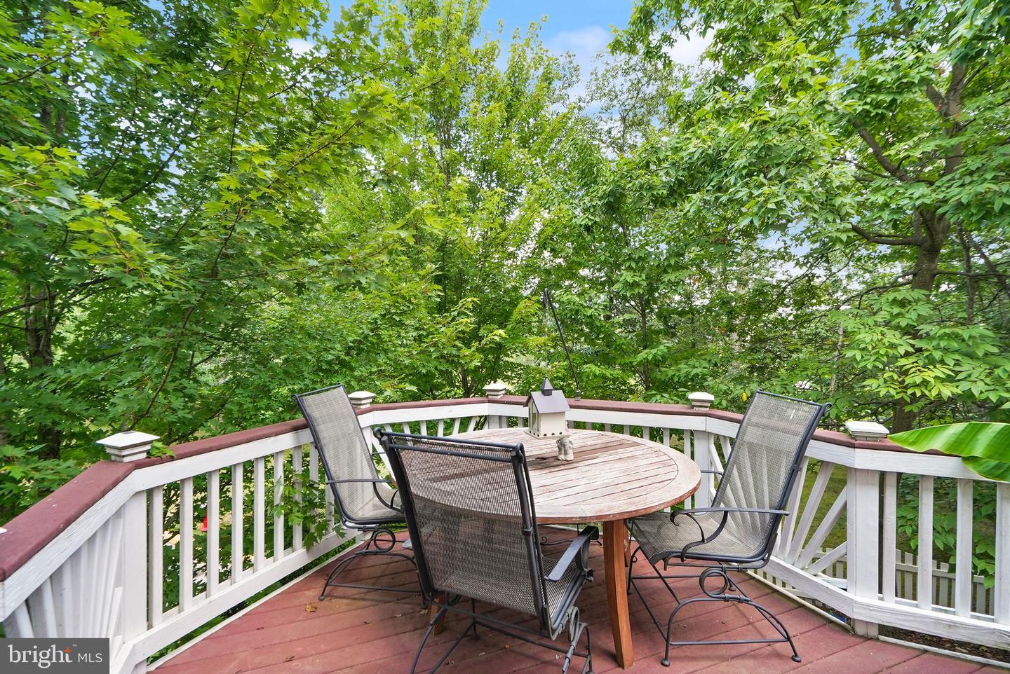 18418 MONTVIEW SQ, LEESBURG, Virginia 20176, 3 Bedrooms Bedrooms, ,3 BathroomsBathrooms,Residential,For sale,18418 MONTVIEW SQ,VALO2103270 MLS # VALO2103270