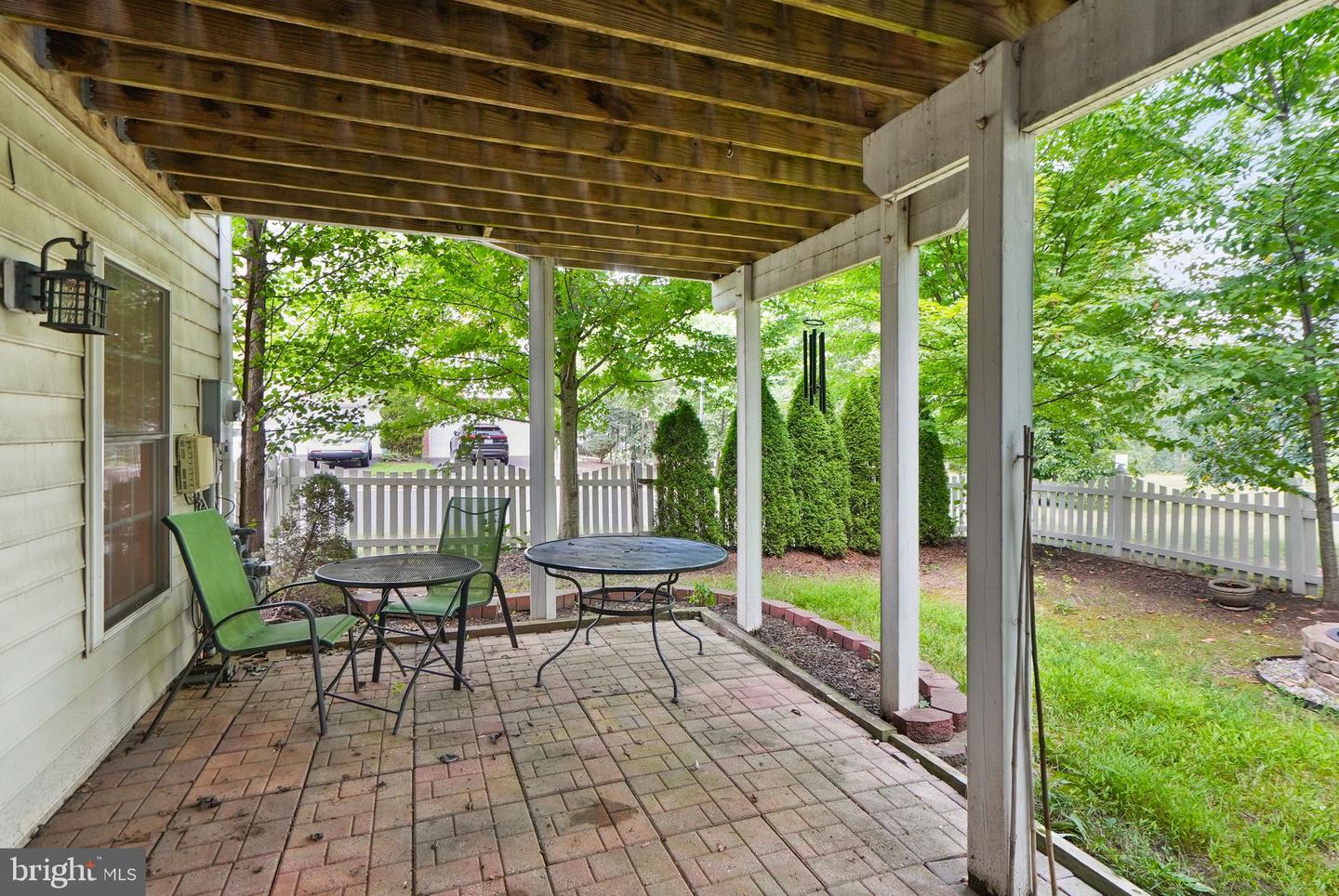 18418 MONTVIEW SQ, LEESBURG, Virginia 20176, 3 Bedrooms Bedrooms, ,3 BathroomsBathrooms,Residential,For sale,18418 MONTVIEW SQ,VALO2103270 MLS # VALO2103270