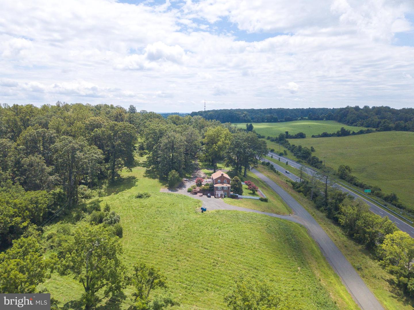 8413 JAMES MADISON HWY, WARRENTON, Virginia 20186, ,Residential,For sale,8413 JAMES MADISON HWY,VAFQ2017640 MLS # VAFQ2017640
