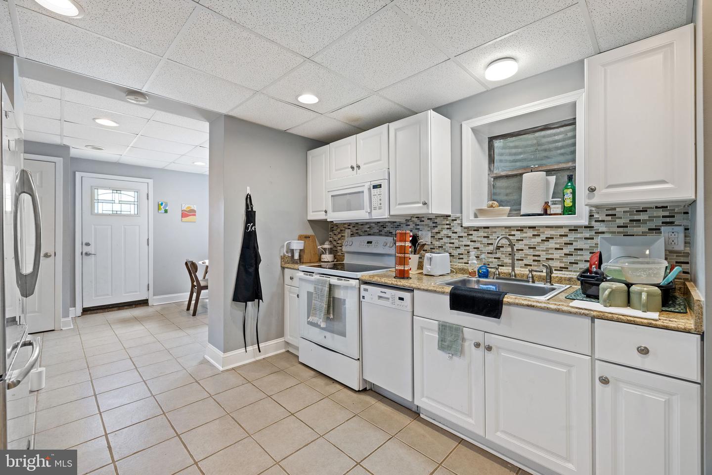 8413 JAMES MADISON HWY, WARRENTON, Virginia 20186, 4 Bedrooms Bedrooms, ,2 BathroomsBathrooms,Residential,For sale,8413 JAMES MADISON HWY,VAFQ2017640 MLS # VAFQ2017640