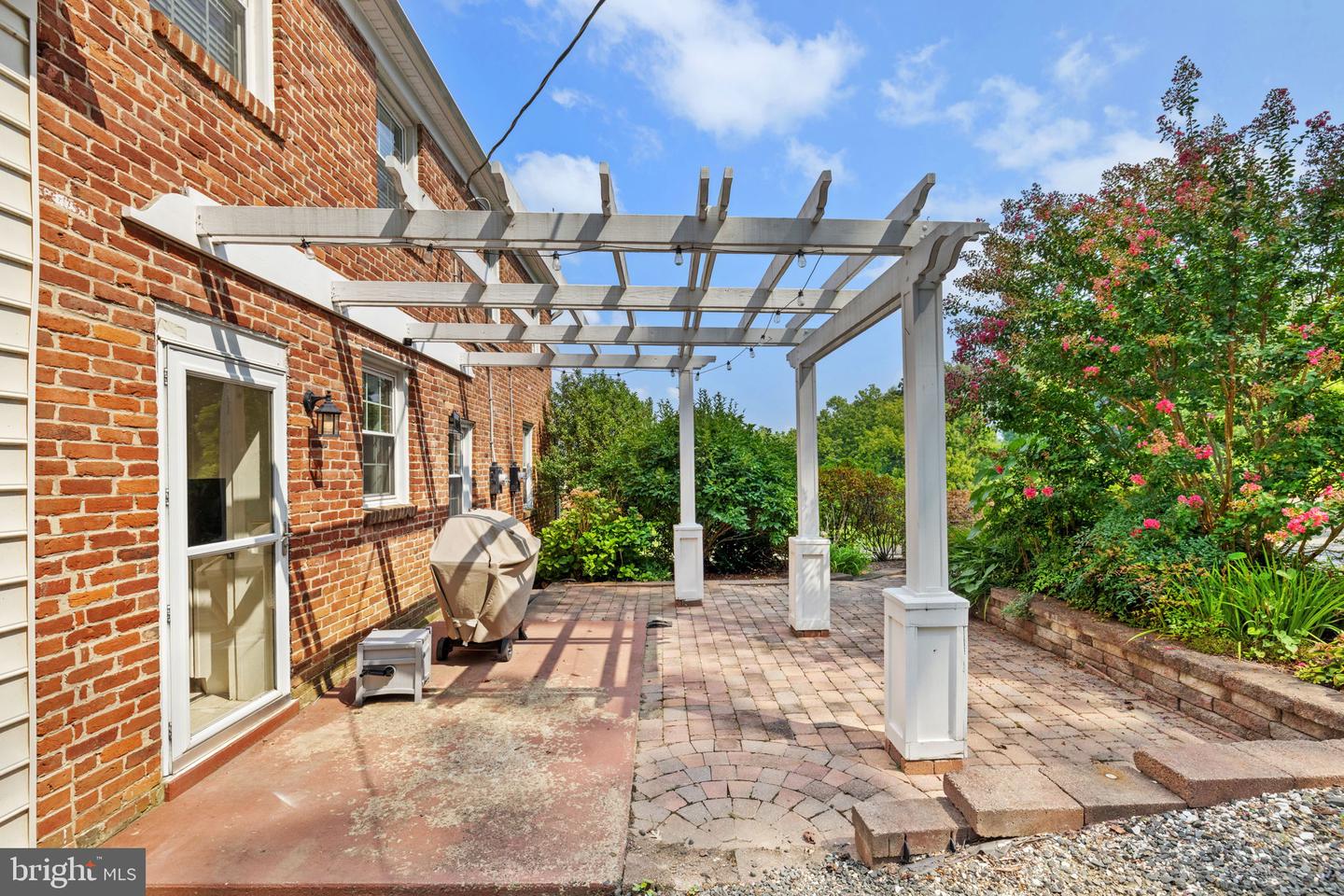 8413 JAMES MADISON HWY, WARRENTON, Virginia 20186, 4 Bedrooms Bedrooms, ,2 BathroomsBathrooms,Residential,For sale,8413 JAMES MADISON HWY,VAFQ2017640 MLS # VAFQ2017640