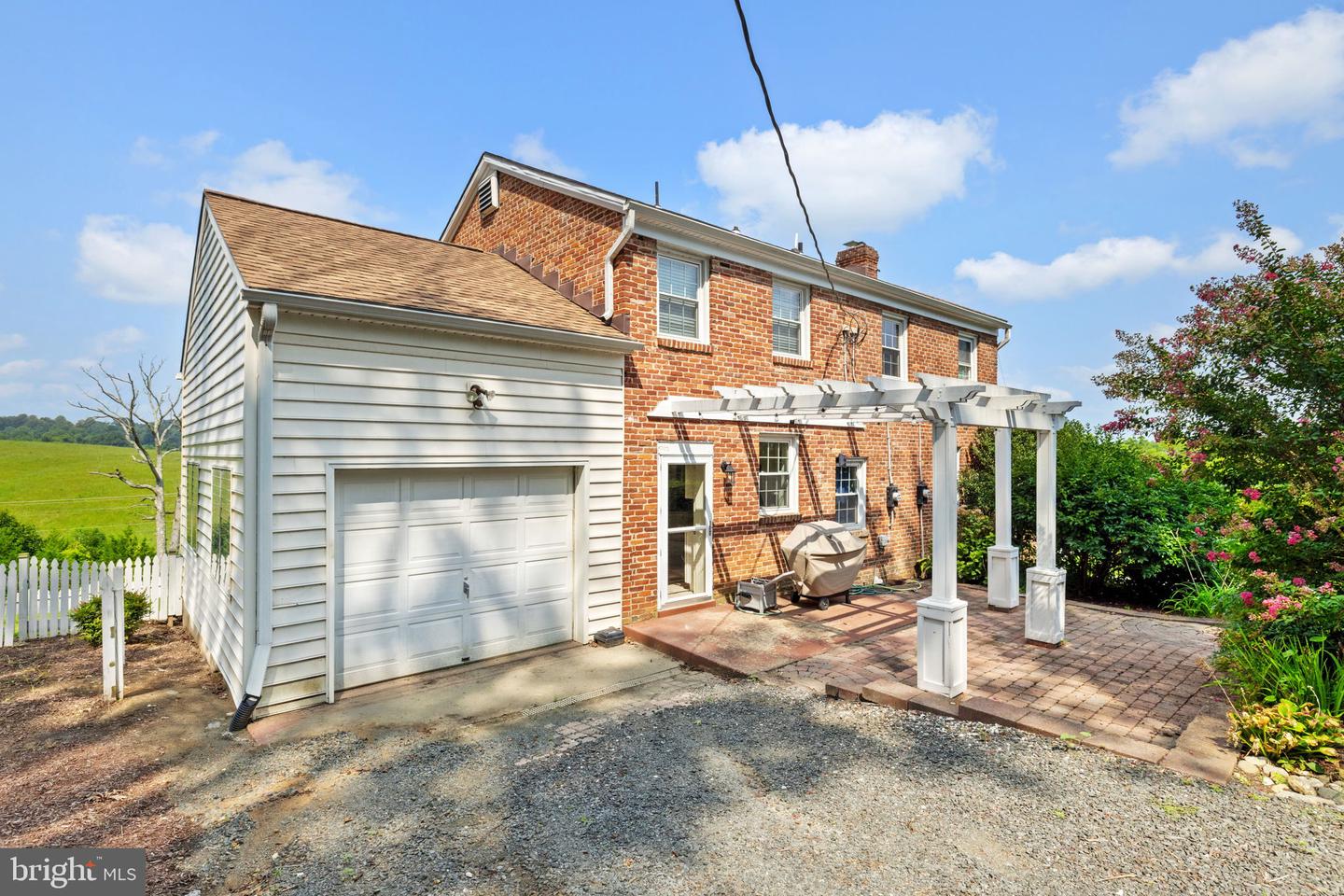8413 JAMES MADISON HWY, WARRENTON, Virginia 20186, 4 Bedrooms Bedrooms, ,2 BathroomsBathrooms,Residential,For sale,8413 JAMES MADISON HWY,VAFQ2017640 MLS # VAFQ2017640