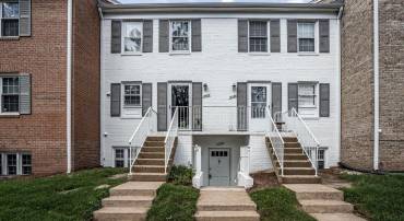 14490 GOLDEN OAK RD, CENTREVILLE, Virginia 20121, 2 Bedrooms Bedrooms, ,1 BathroomBathrooms,Residential,For sale,14490 GOLDEN OAK RD,VAFX2257932 MLS # VAFX2257932