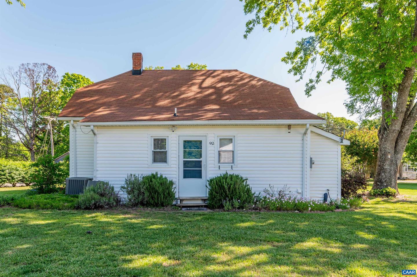 92 GRACE JOHNSON LN, KENTS STORE, Virginia 23804, 3 Bedrooms Bedrooms, ,1 BathroomBathrooms,Residential,For sale,92 GRACE JOHNSON LN,667171 MLS # 667171