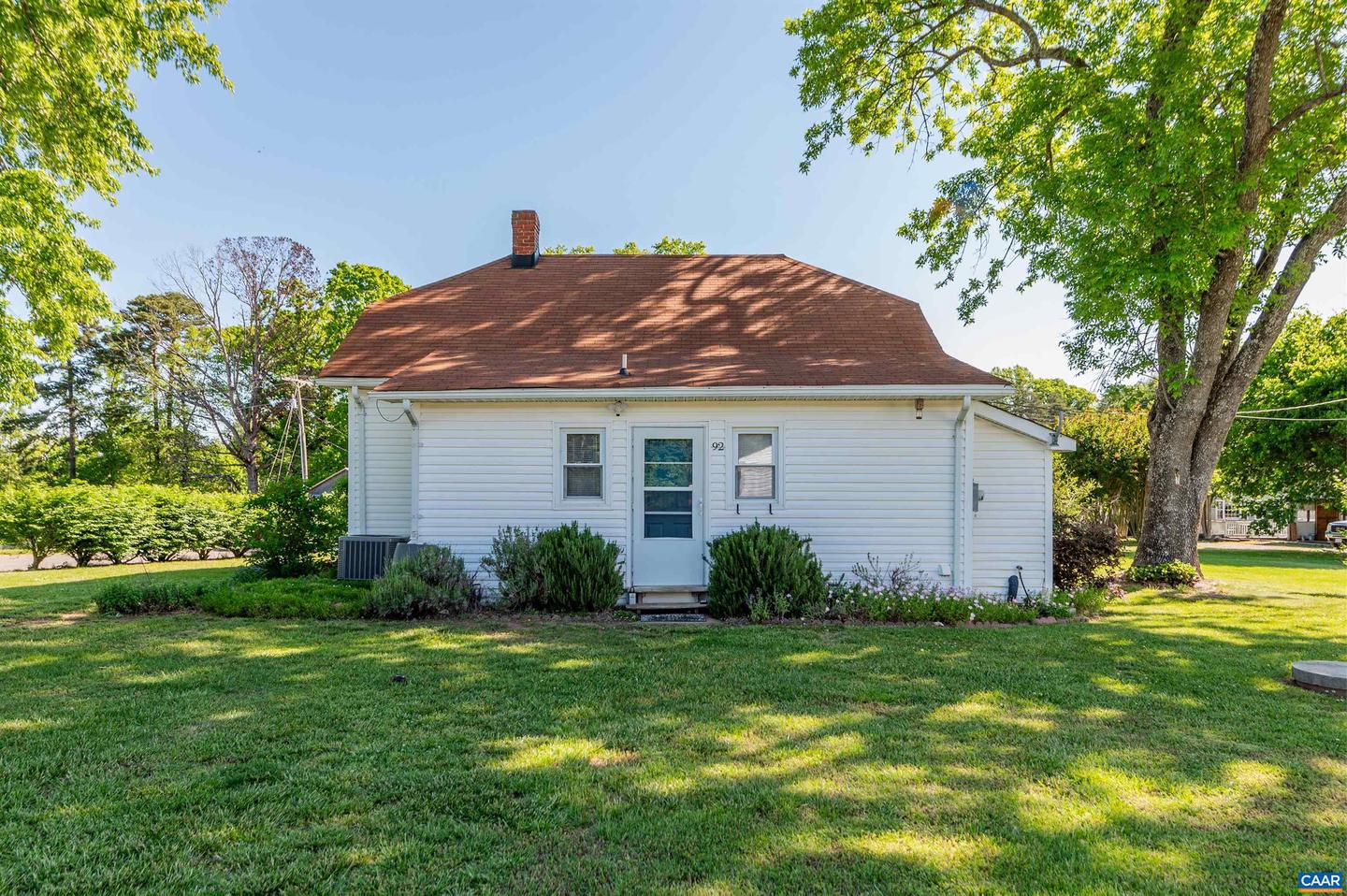 92 GRACE JOHNSON LN, KENTS STORE, Virginia 23804, 3 Bedrooms Bedrooms, ,1 BathroomBathrooms,Residential,For sale,92 GRACE JOHNSON LN,667171 MLS # 667171