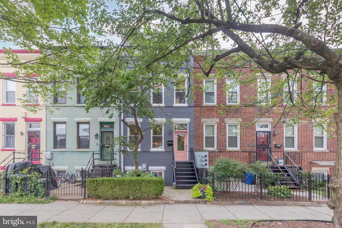 1503 G ST SE, WASHINGTON, District Of Columbia 20003, 5 Bedrooms Bedrooms, ,3 BathroomsBathrooms,Residential,For sale,1503 G ST SE,DCDC2212368 MLS # DCDC2212368