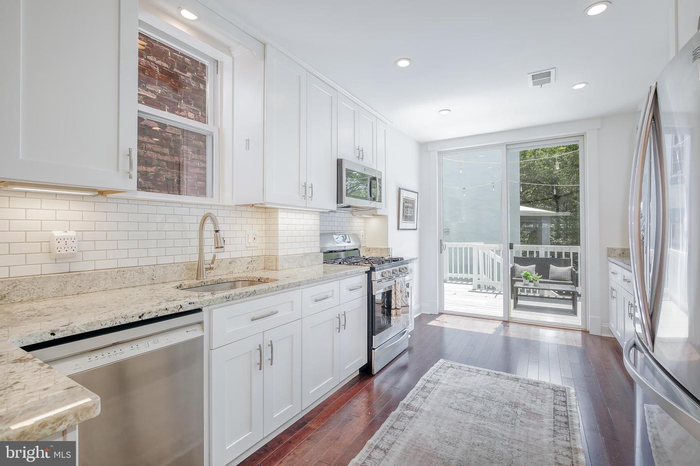 1503 G ST SE, WASHINGTON, District Of Columbia 20003, 5 Bedrooms Bedrooms, ,3 BathroomsBathrooms,Residential,For sale,1503 G ST SE,DCDC2212368 MLS # DCDC2212368