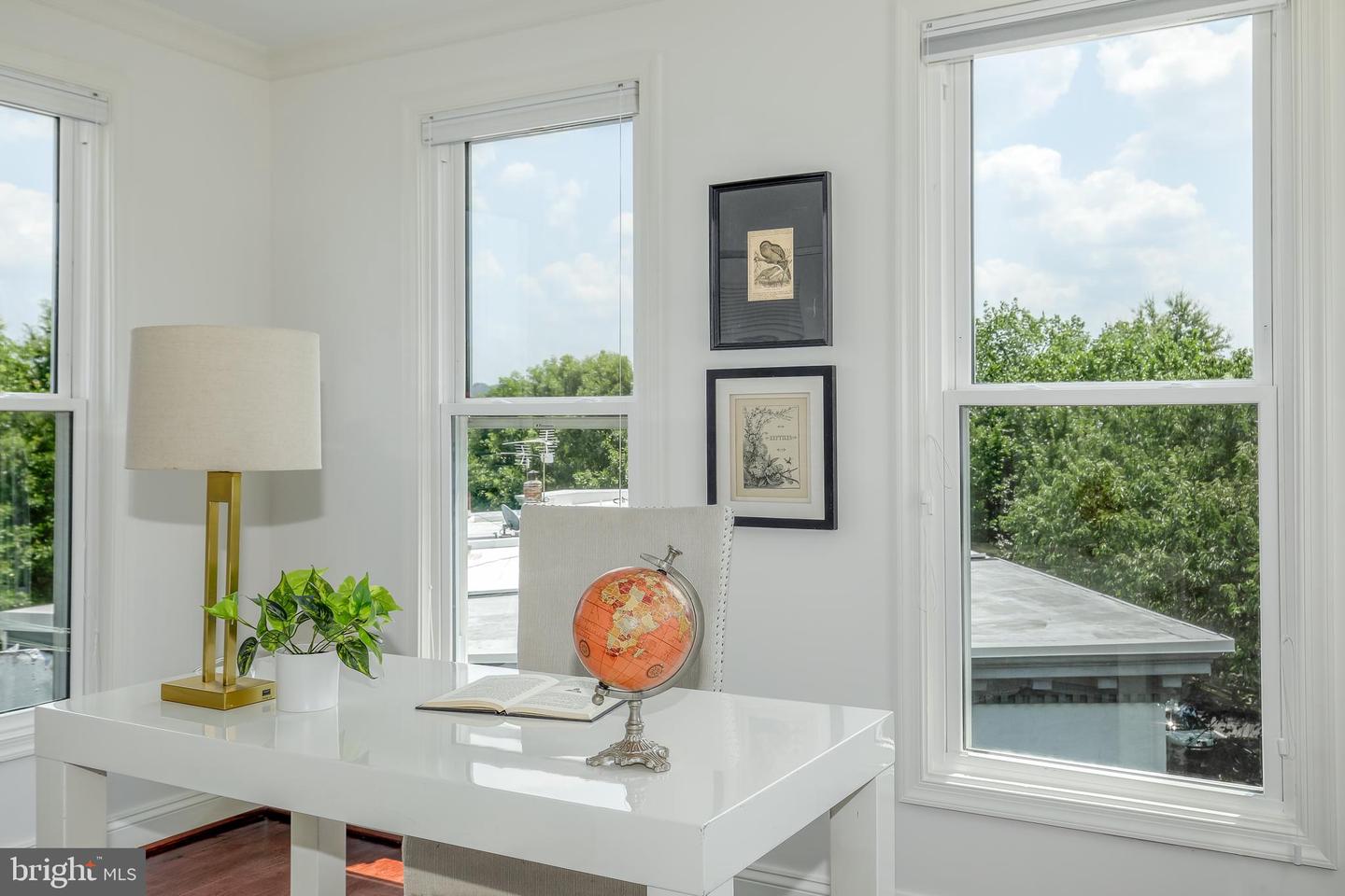 1503 G ST SE, WASHINGTON, District Of Columbia 20003, 5 Bedrooms Bedrooms, ,3 BathroomsBathrooms,Residential,For sale,1503 G ST SE,DCDC2212368 MLS # DCDC2212368