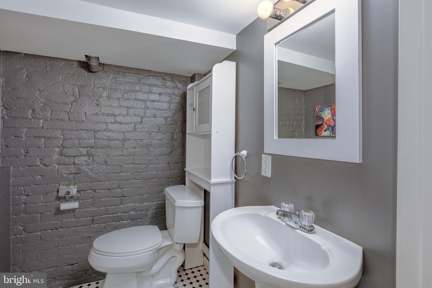 1503 G ST SE, WASHINGTON, District Of Columbia 20003, 5 Bedrooms Bedrooms, ,3 BathroomsBathrooms,Residential,For sale,1503 G ST SE,DCDC2212368 MLS # DCDC2212368