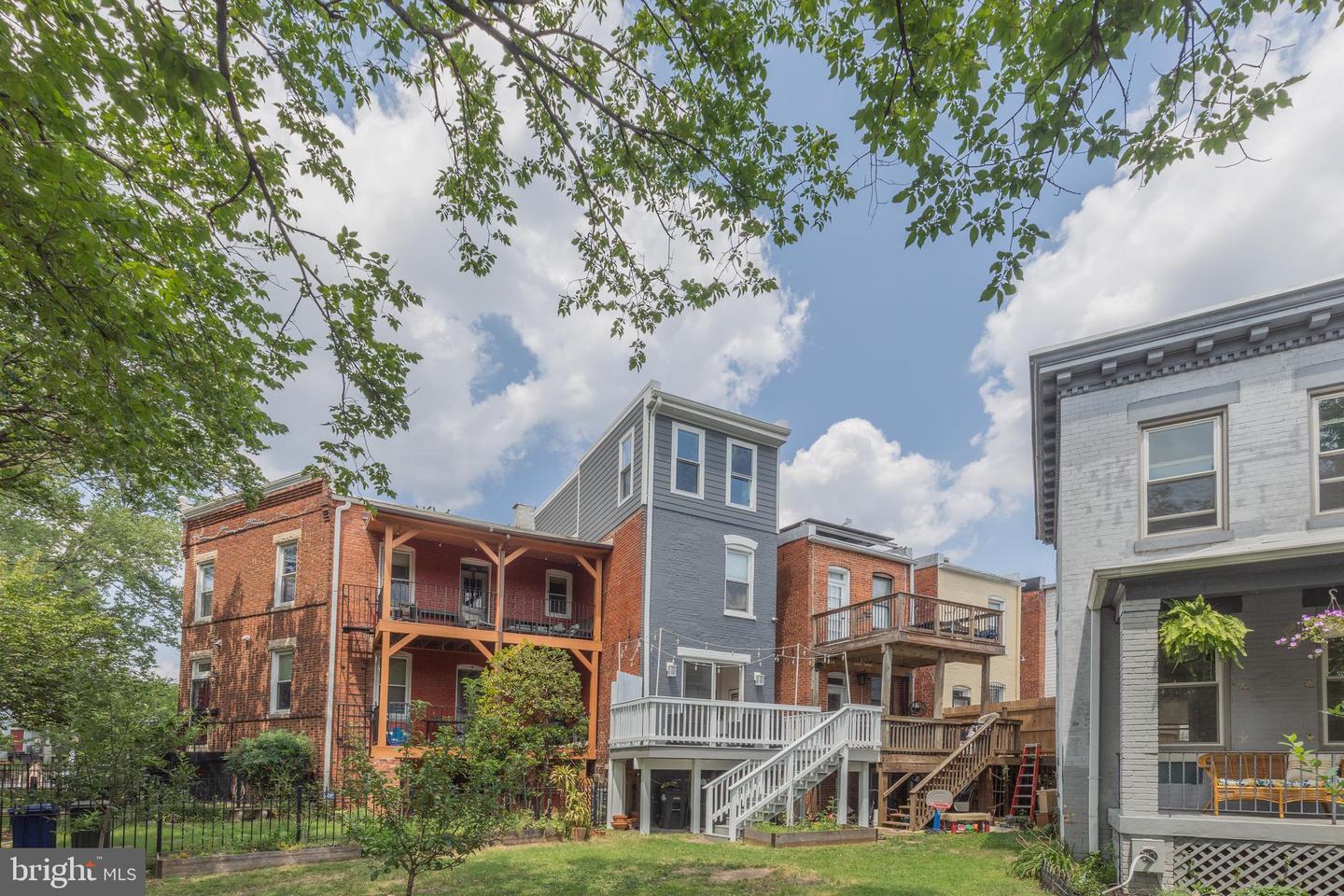 1503 G ST SE, WASHINGTON, District Of Columbia 20003, 5 Bedrooms Bedrooms, ,3 BathroomsBathrooms,Residential,For sale,1503 G ST SE,DCDC2212368 MLS # DCDC2212368