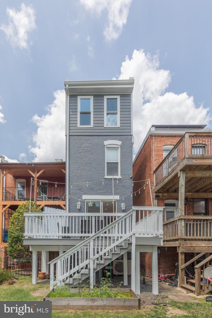 1503 G ST SE, WASHINGTON, District Of Columbia 20003, 5 Bedrooms Bedrooms, ,3 BathroomsBathrooms,Residential,For sale,1503 G ST SE,DCDC2212368 MLS # DCDC2212368