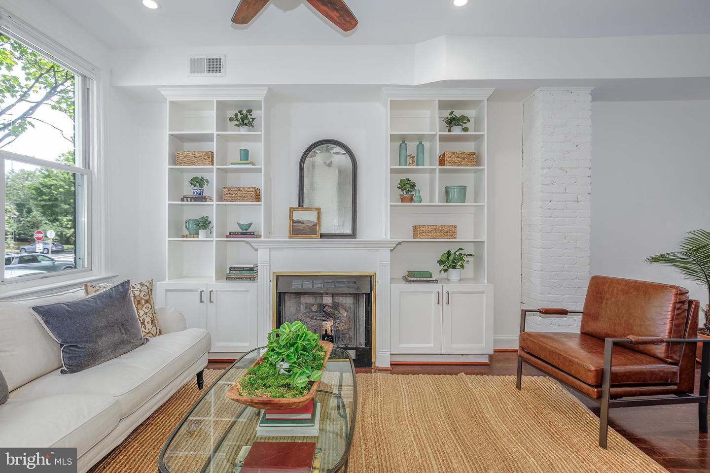1503 G ST SE, WASHINGTON, District Of Columbia 20003, 5 Bedrooms Bedrooms, ,3 BathroomsBathrooms,Residential,For sale,1503 G ST SE,DCDC2212368 MLS # DCDC2212368