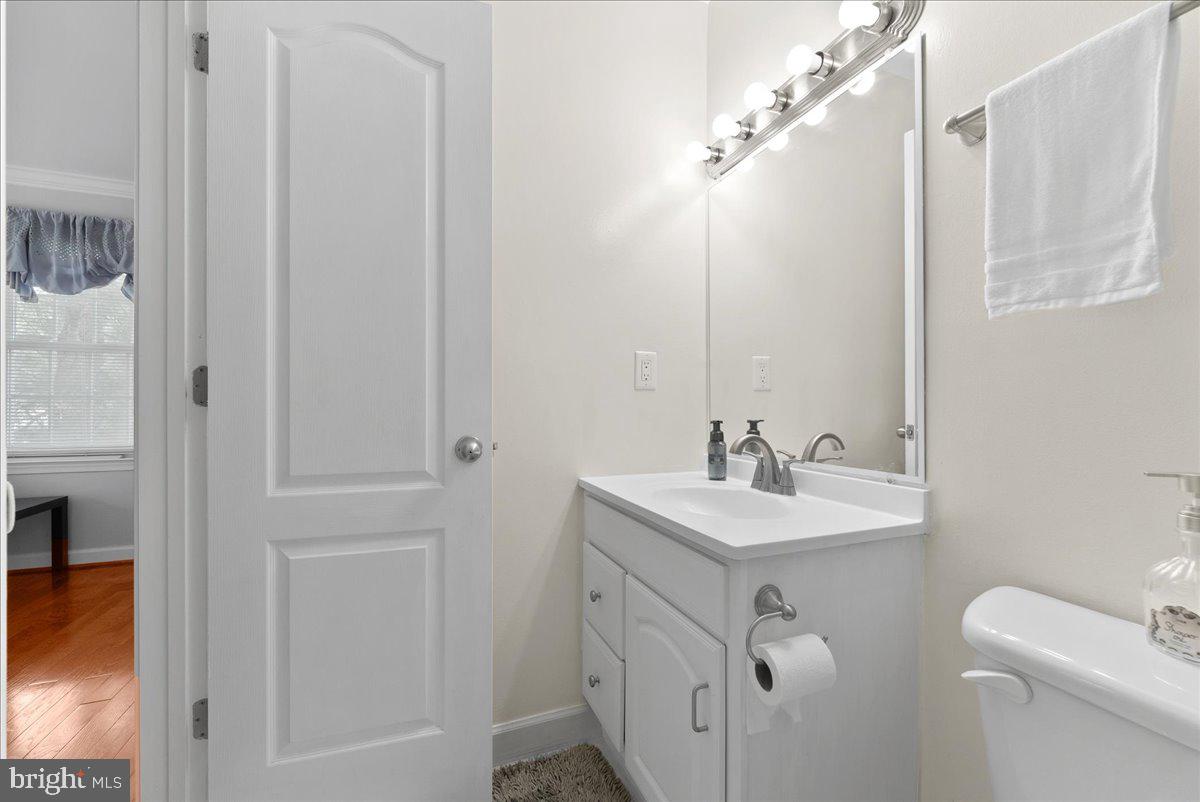 14901 RYDELL RD #201, CENTREVILLE, Virginia 20121, 2 Bedrooms Bedrooms, ,2 BathroomsBathrooms,Residential,For sale,14901 RYDELL RD #201,VAFX2257944 MLS # VAFX2257944