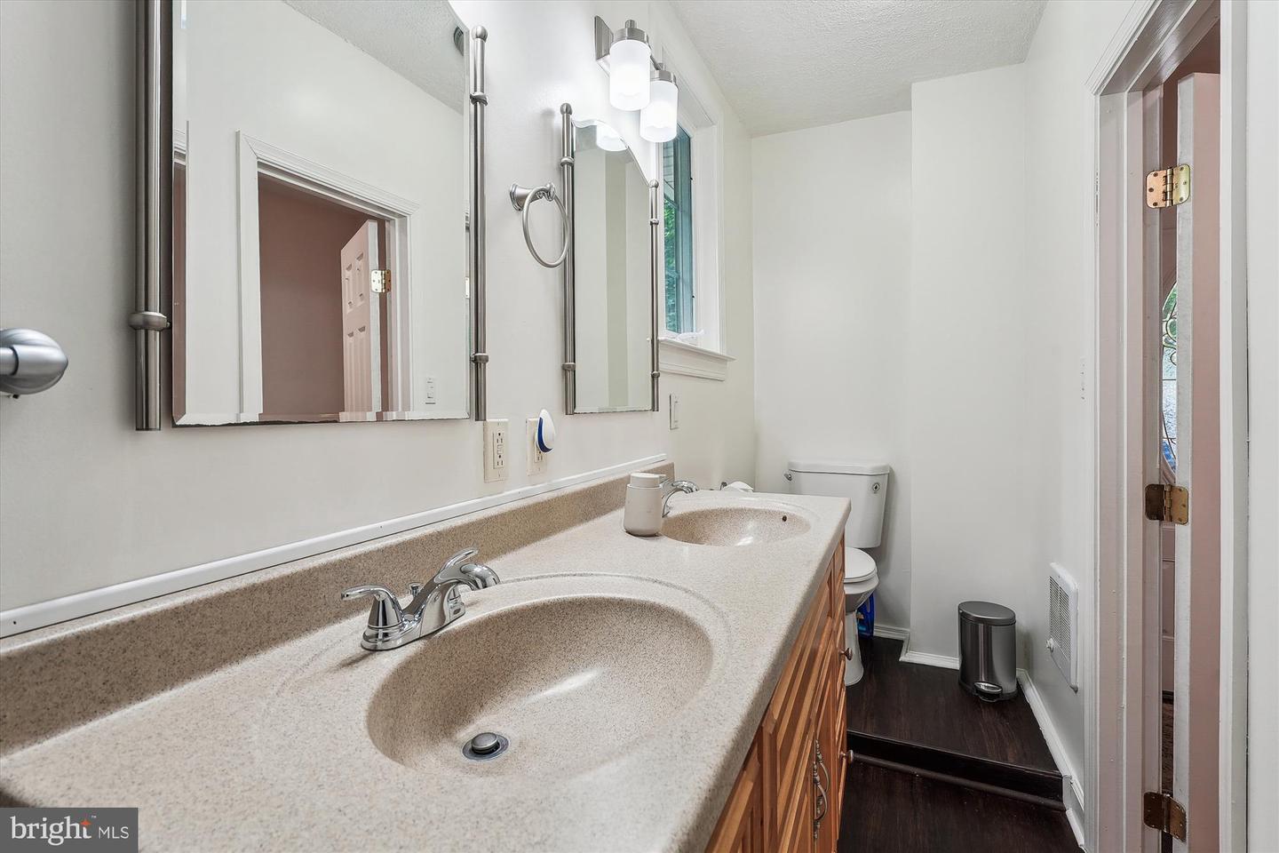 8473 SHORT ST, MANASSAS, Virginia 20112, 3 Bedrooms Bedrooms, ,2 BathroomsBathrooms,Residential,For sale,8473 SHORT ST,VAPW2100148 MLS # VAPW2100148