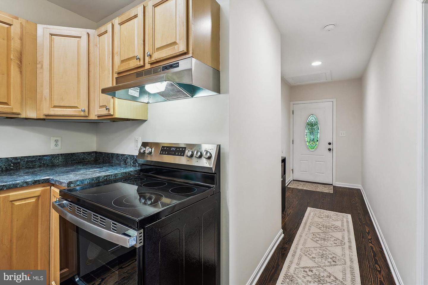 8473 SHORT ST, MANASSAS, Virginia 20112, 3 Bedrooms Bedrooms, ,2 BathroomsBathrooms,Residential,For sale,8473 SHORT ST,VAPW2100148 MLS # VAPW2100148