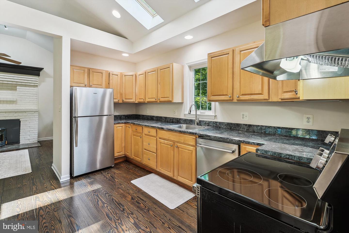 8473 SHORT ST, MANASSAS, Virginia 20112, 3 Bedrooms Bedrooms, ,2 BathroomsBathrooms,Residential,For sale,8473 SHORT ST,VAPW2100148 MLS # VAPW2100148