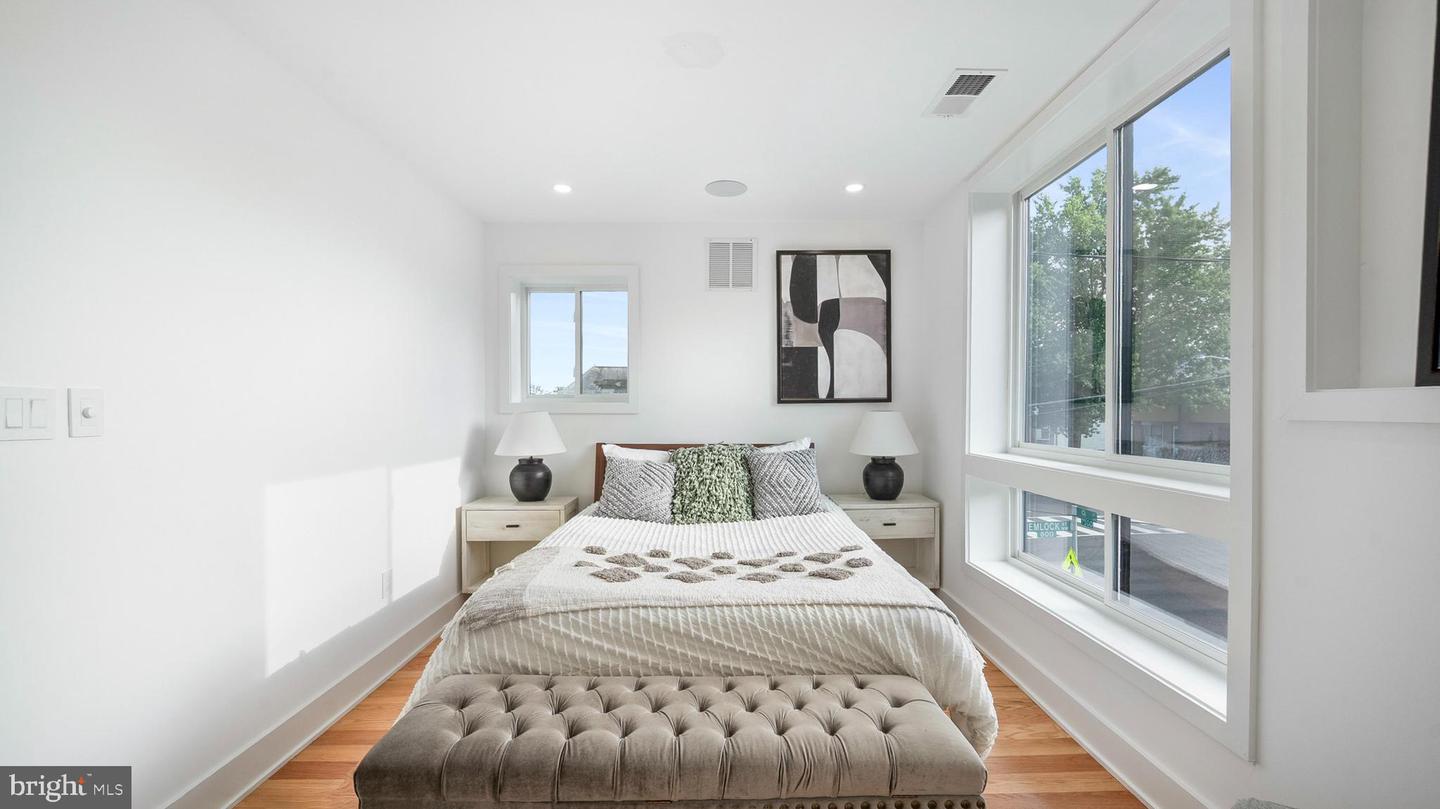 7521 9TH ST NW, WASHINGTON, District Of Columbia 20012, 4 Bedrooms Bedrooms, ,2 BathroomsBathrooms,Residential,For sale,7521 9TH ST NW,DCDC2212372 MLS # DCDC2212372