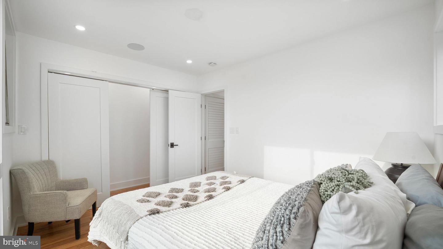 7521 9TH ST NW, WASHINGTON, District Of Columbia 20012, 4 Bedrooms Bedrooms, ,2 BathroomsBathrooms,Residential,For sale,7521 9TH ST NW,DCDC2212372 MLS # DCDC2212372