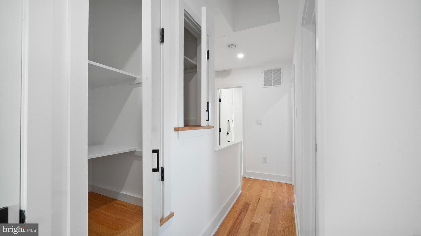 7521 9TH ST NW, WASHINGTON, District Of Columbia 20012, 4 Bedrooms Bedrooms, ,2 BathroomsBathrooms,Residential,For sale,7521 9TH ST NW,DCDC2212372 MLS # DCDC2212372